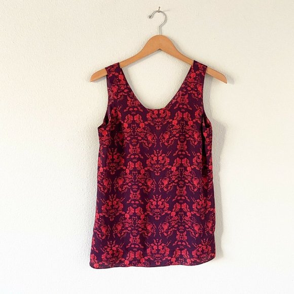 Cabi Tops - Cabi Purple And Pink Queen Print Sleeveless Tank